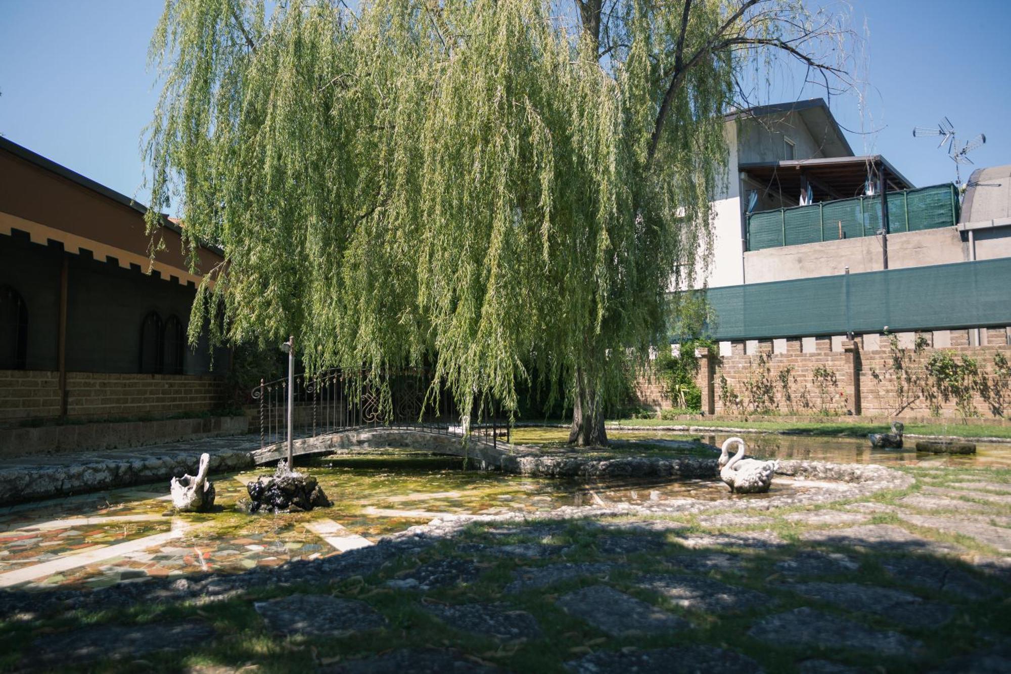 Il Castello Di Perano Hotel Exterior photo